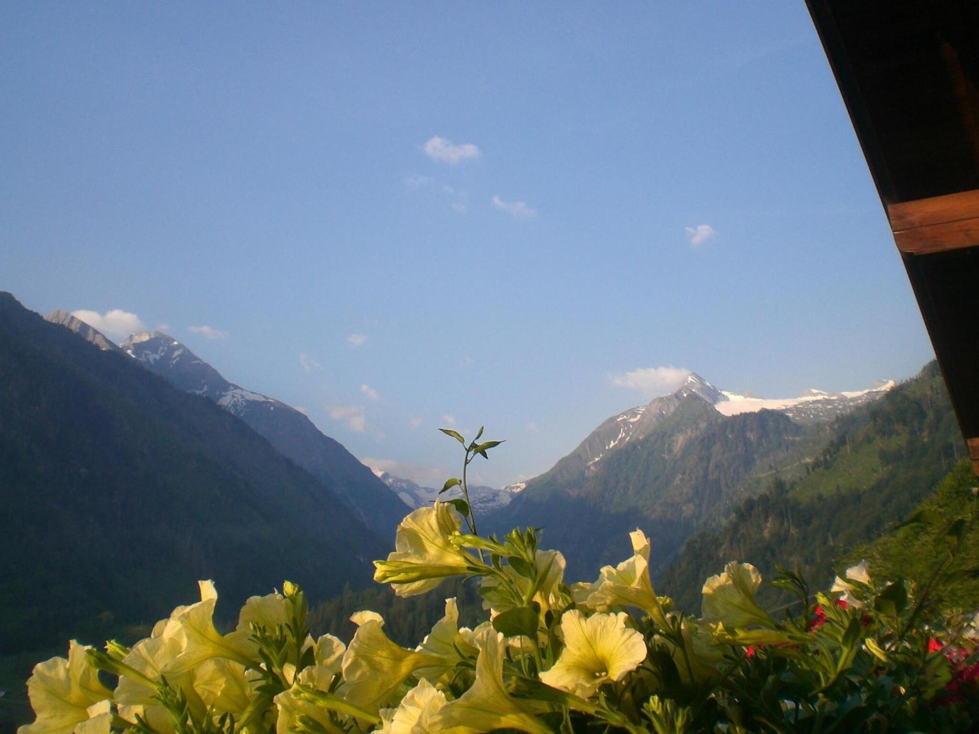 Modern Mansion in Kaprun near Ski Area Exterior foto